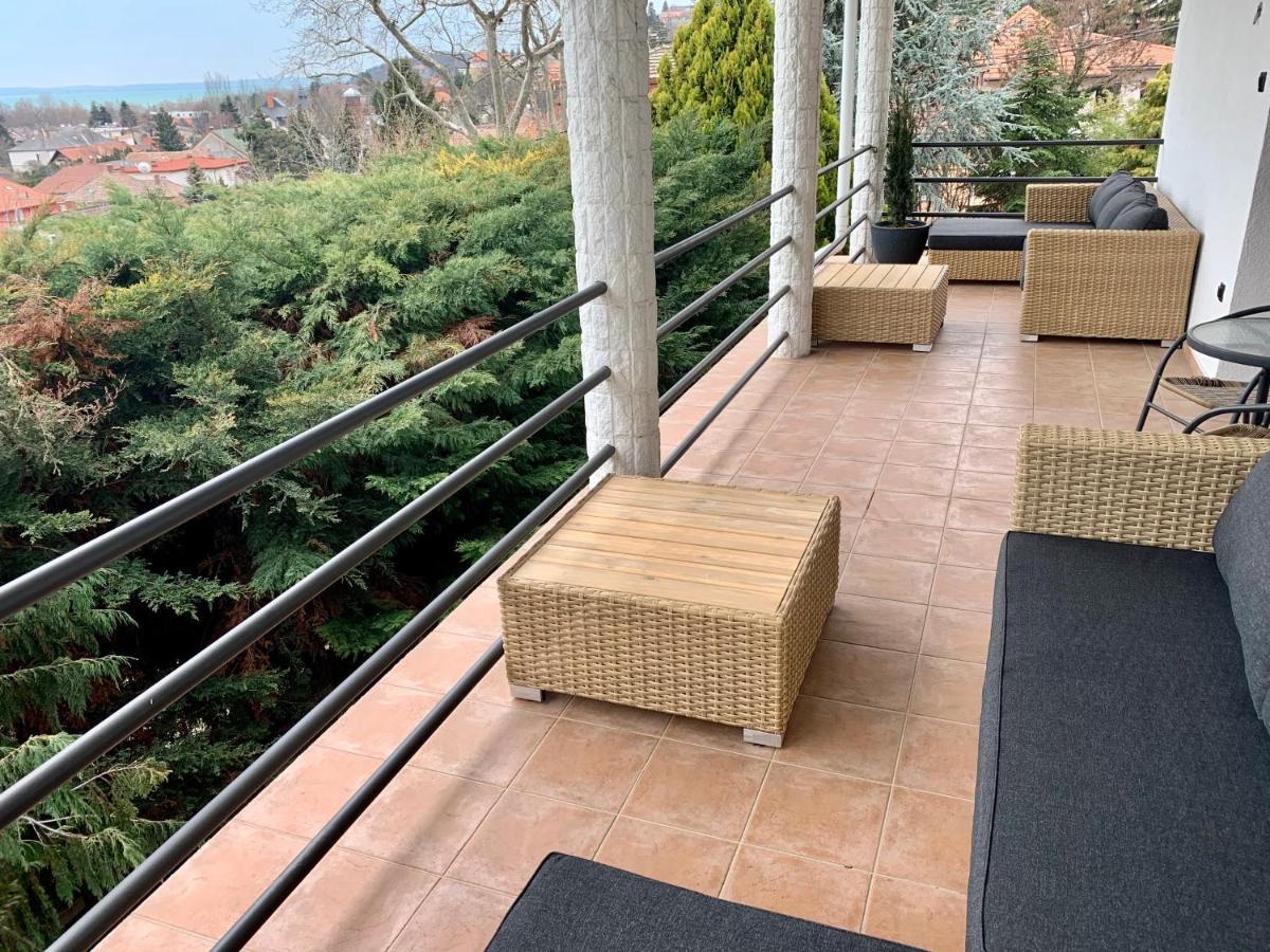 Koi Apartman Balatonalmádi المظهر الخارجي الصورة