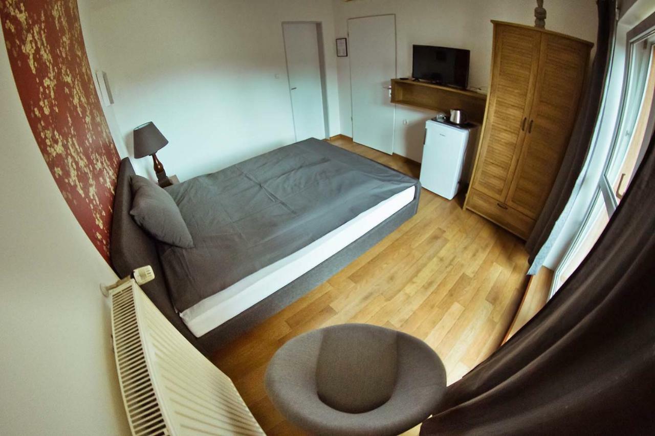 Koi Apartman Balatonalmádi المظهر الخارجي الصورة