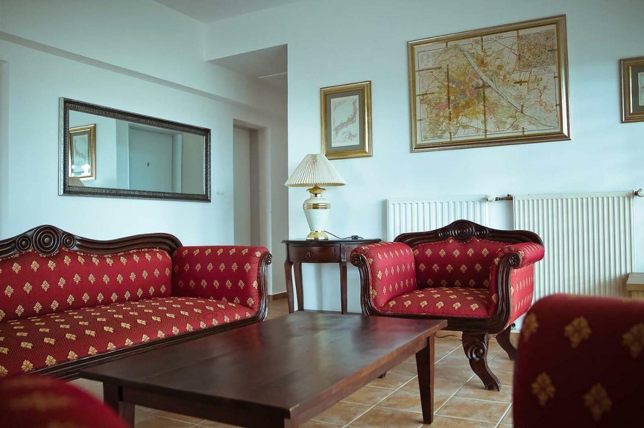 Koi Apartman Balatonalmádi المظهر الخارجي الصورة